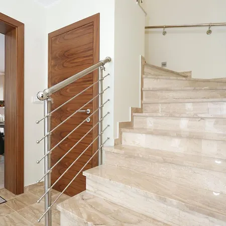 Erma Apartment
