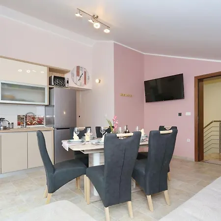Erma Apartment Zaton (Zadar)