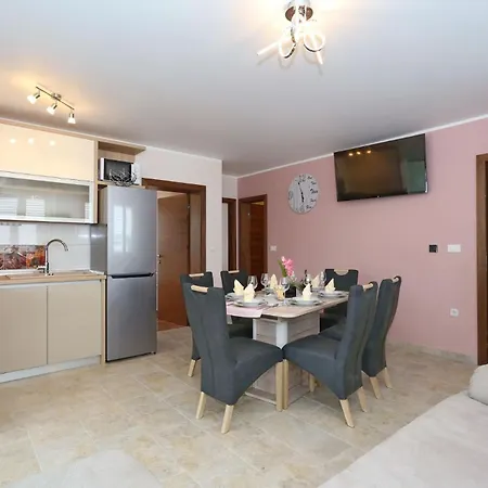 Apartman Erma *